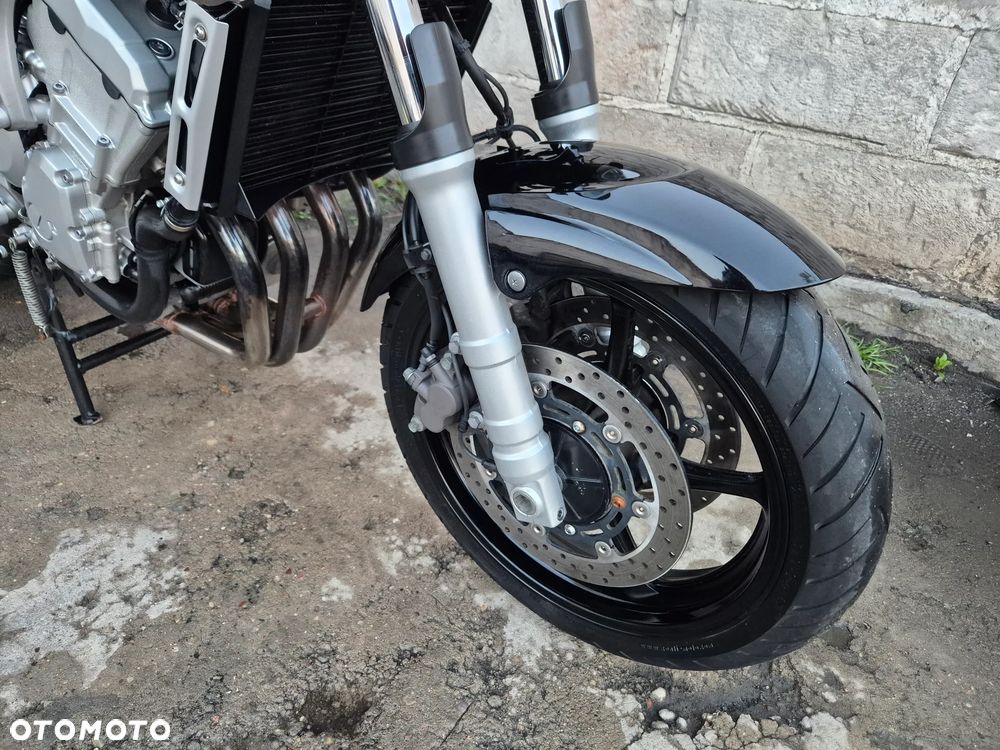 Yamaha FZ6 - 23