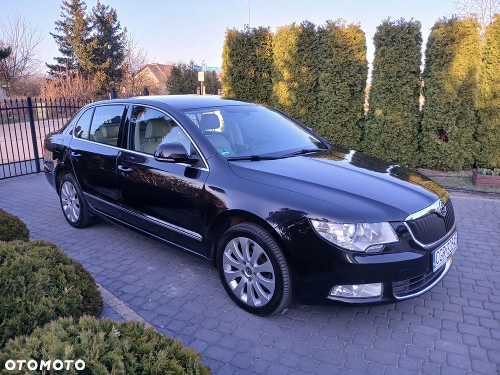 Skoda Superb 2.0 TDI Exclusive - 7