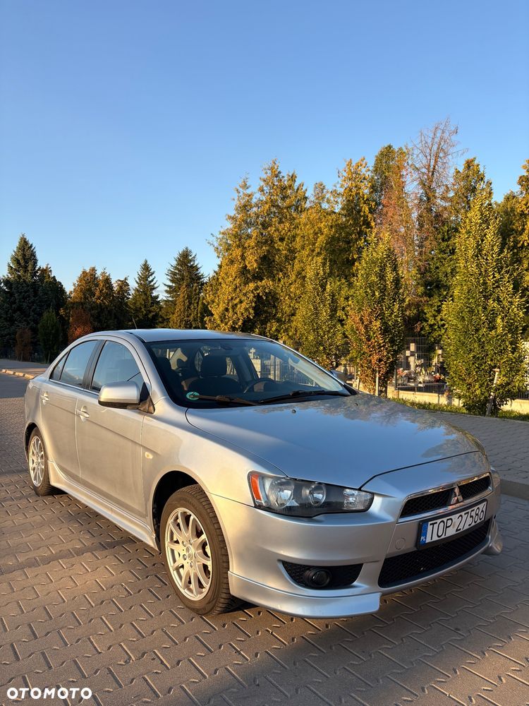Mitsubishi Lancer 1.8 Intense - 1