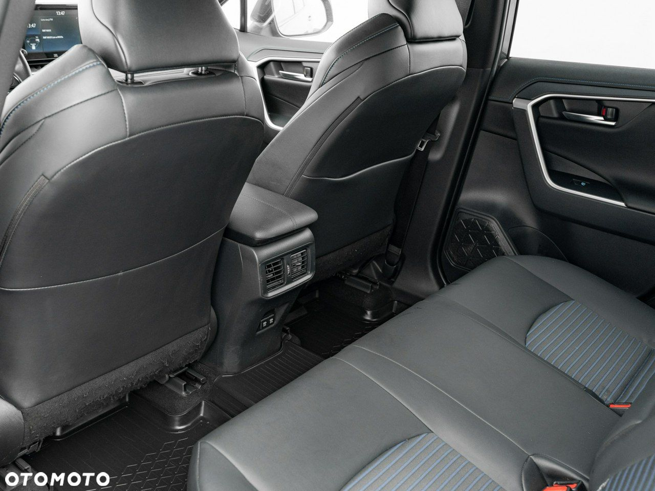 Toyota RAV4 - 27