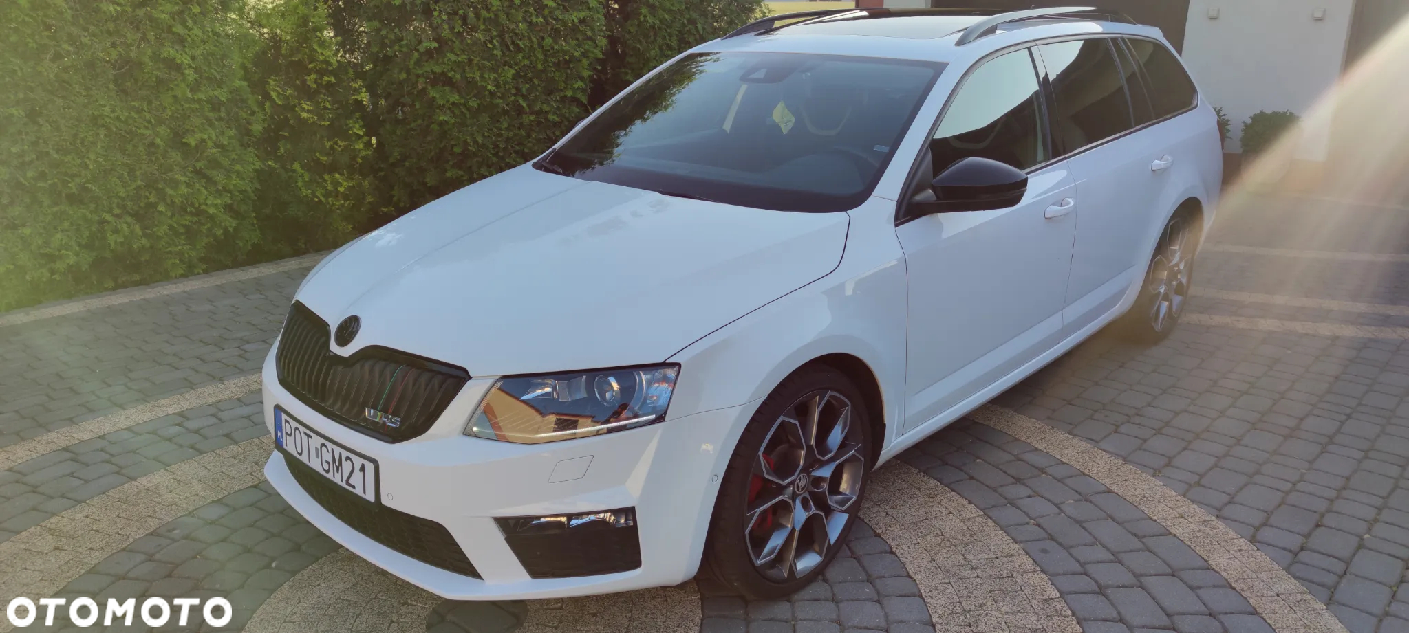 Skoda Octavia Combi 2.0 TSI (Green tec) RS - 3