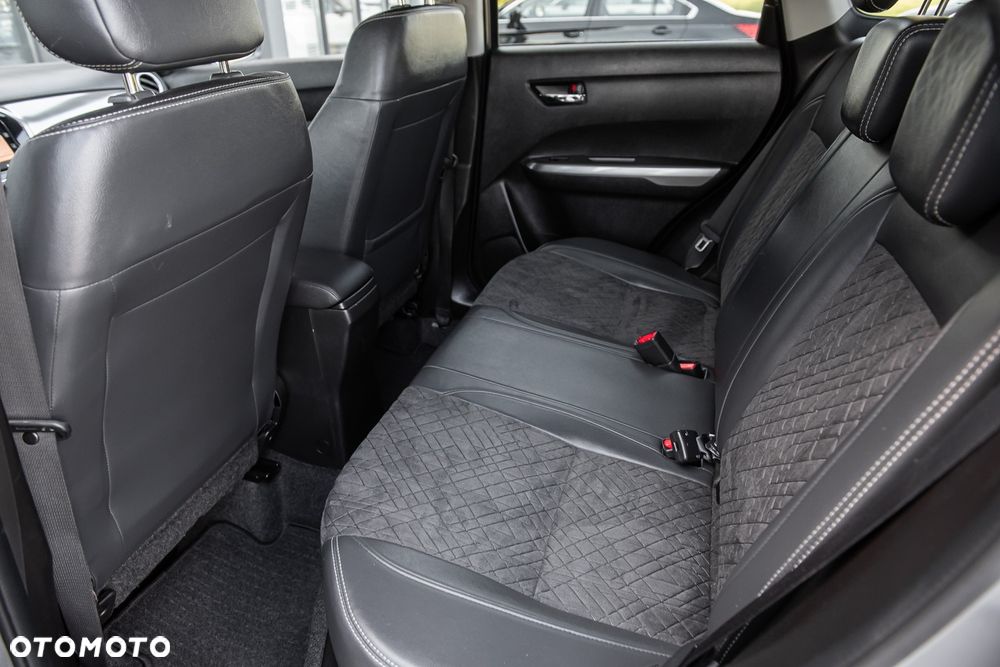 Suzuki Vitara - 24