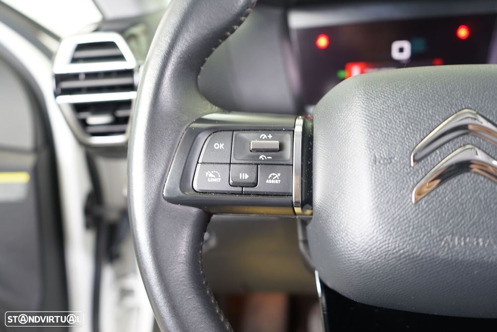 Citroën C4 1.2 PureTech Shine - 20