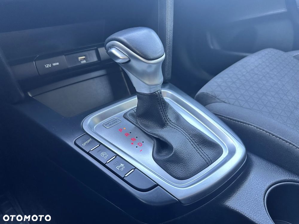 Kia Ceed - 29