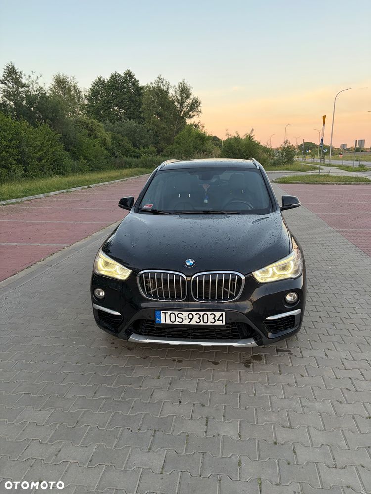 BMW X1 xDrive25i Advantage - 1