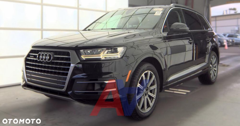 Audi Q7 3.0 TFSI Quattro Tiptr - 5
