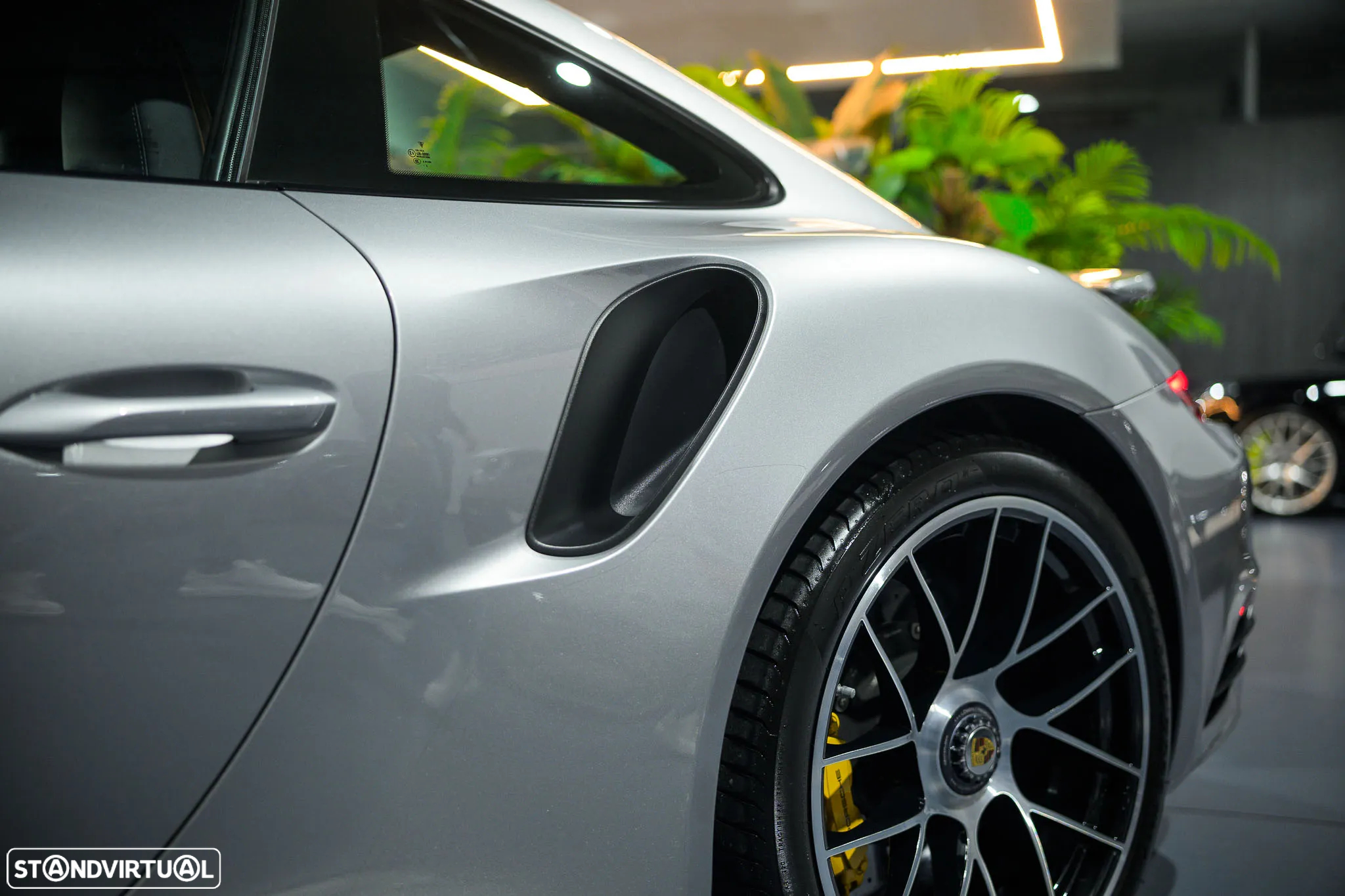 Porsche 911 (991) Turbo S PDK - 15
