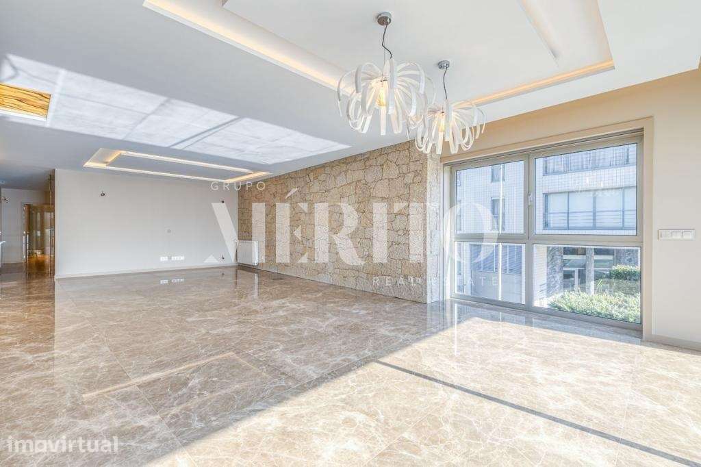 Apartamento T4 de LUXO - Grande imagem: 5/12