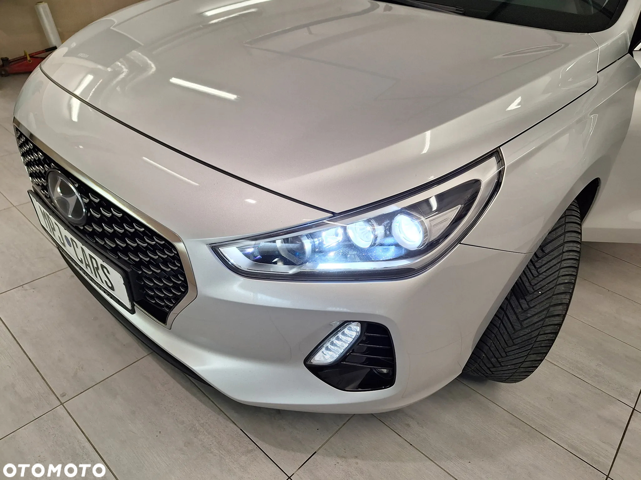 Hyundai i30 1.4 T-GDI Premiere Luxury - 39