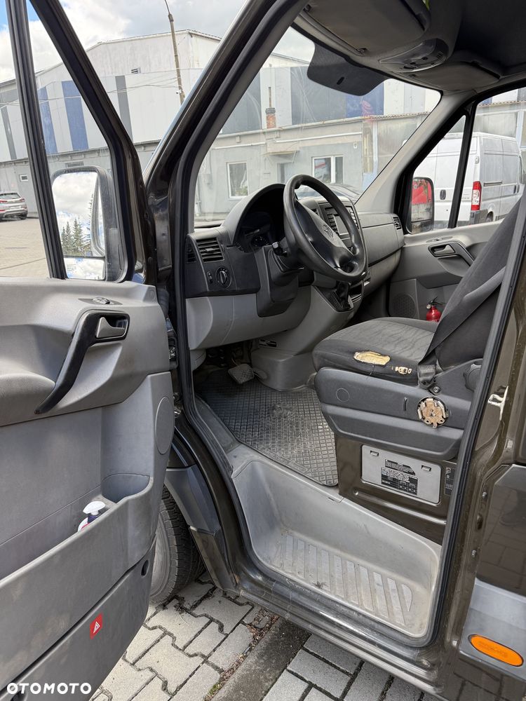 Mercedes-Benz Sprinter - 2