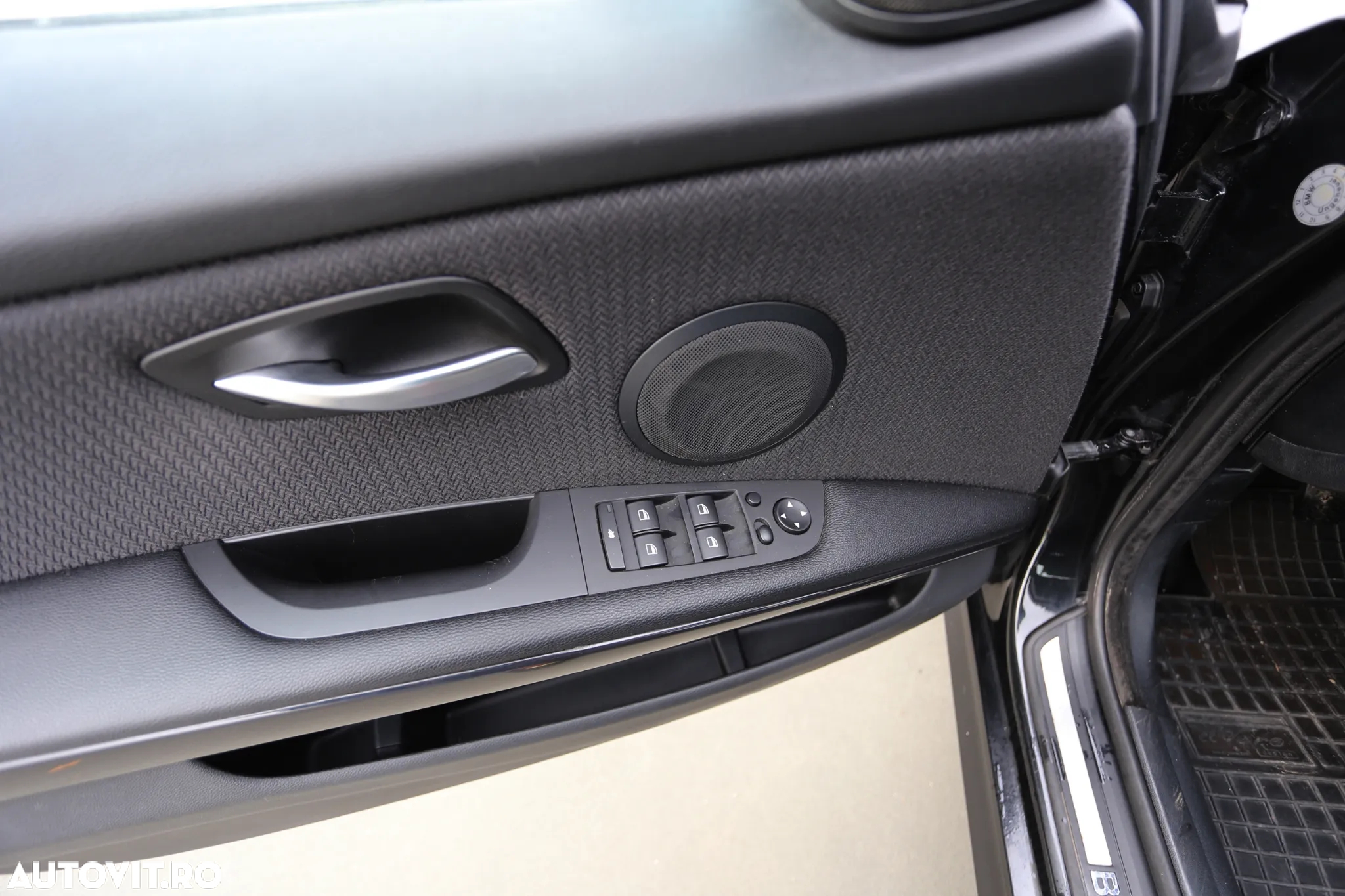 BMW Seria 3 320i Edition Exclusive - 11
