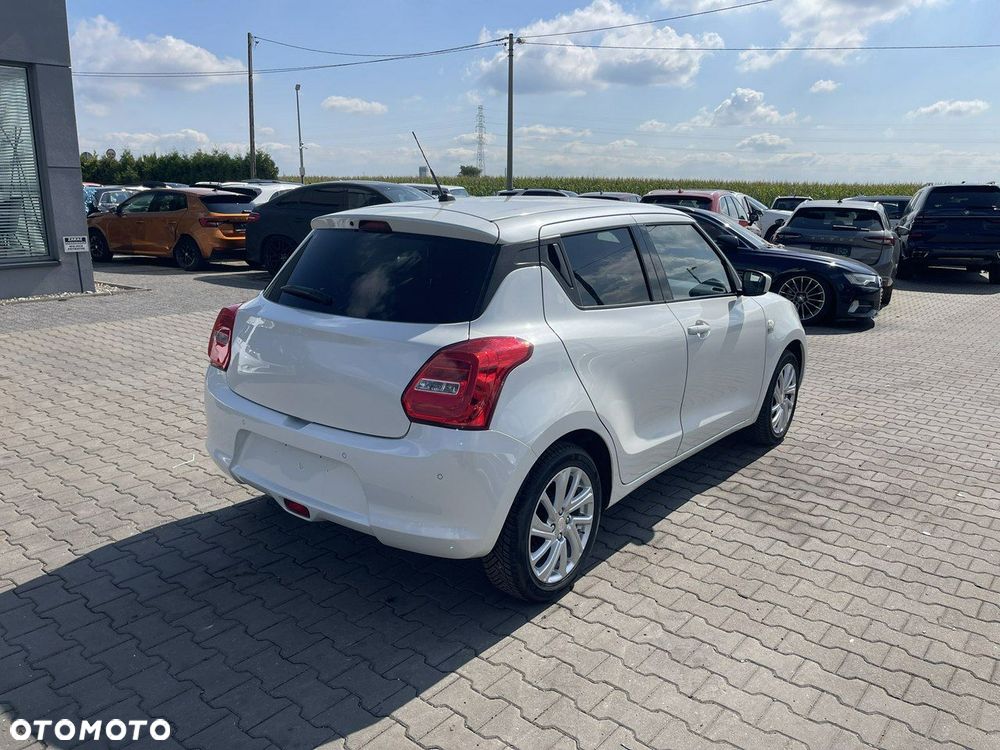 Suzuki Swift 1.2 Dualjet SHVS Elegance - 2