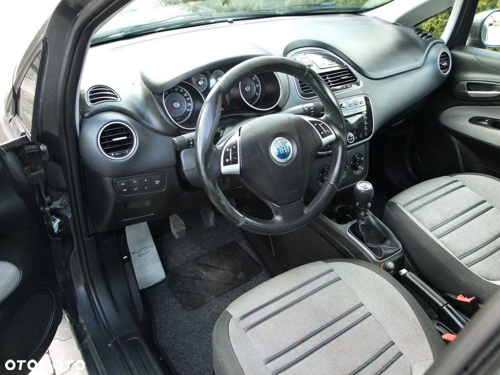 Fiat Punto Evo - 9