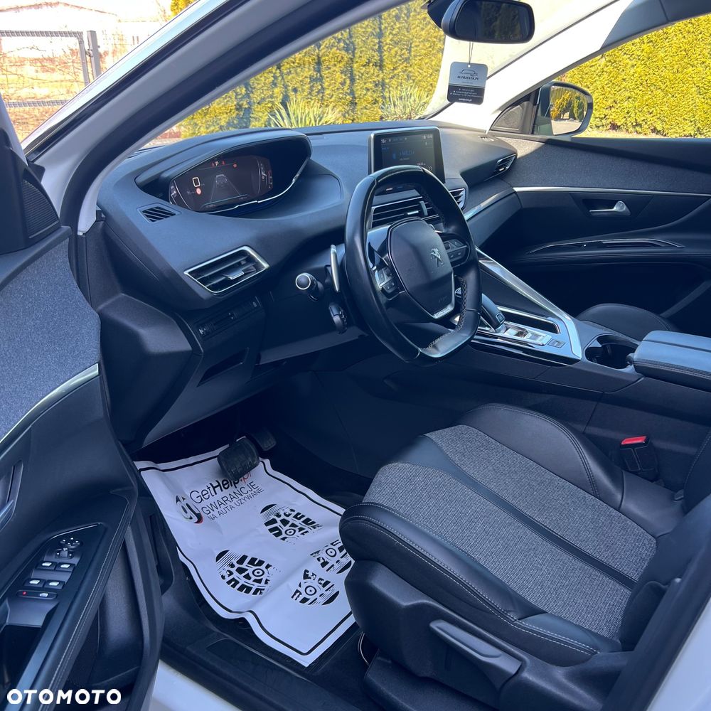 Peugeot 5008 1.5 BlueHDi Allure S&S EAT8 - 19