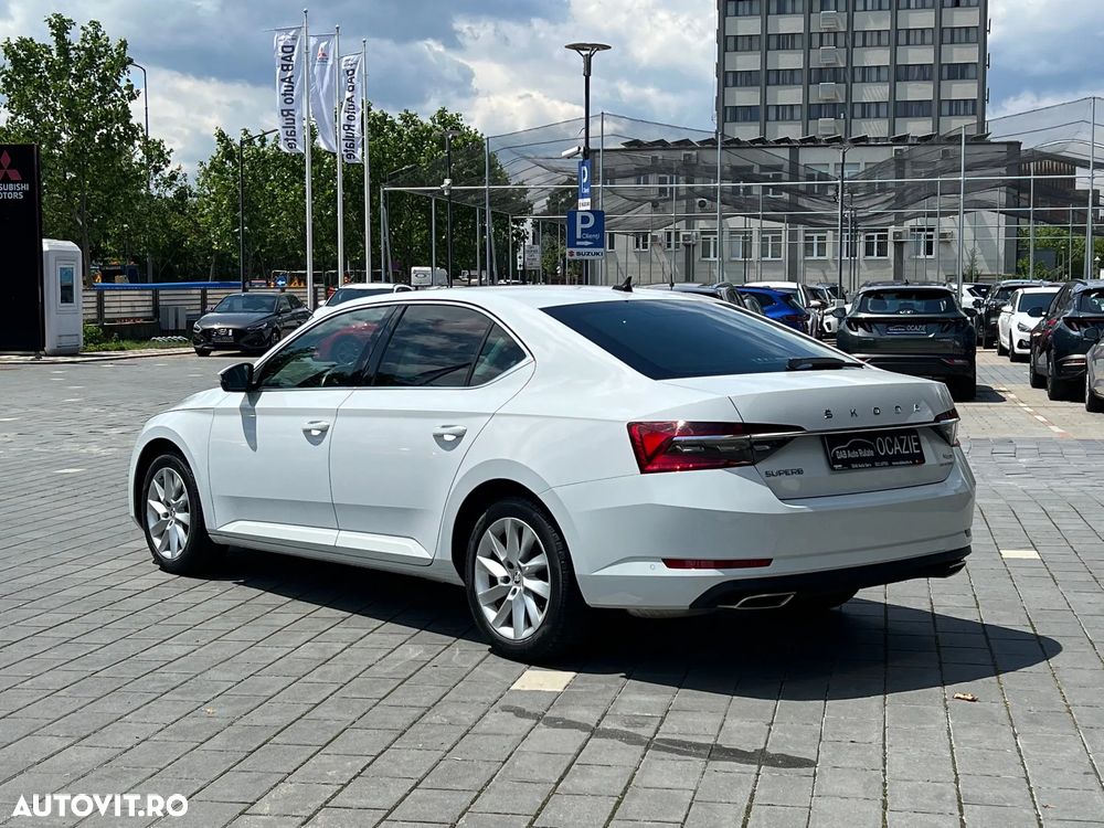 Skoda Superb 2.0 TSI 4X4 DSG Style - 6