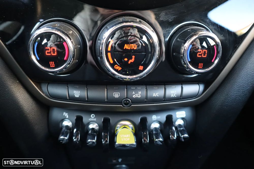 MINI Countryman Cooper SE ALL4 Auto - 30