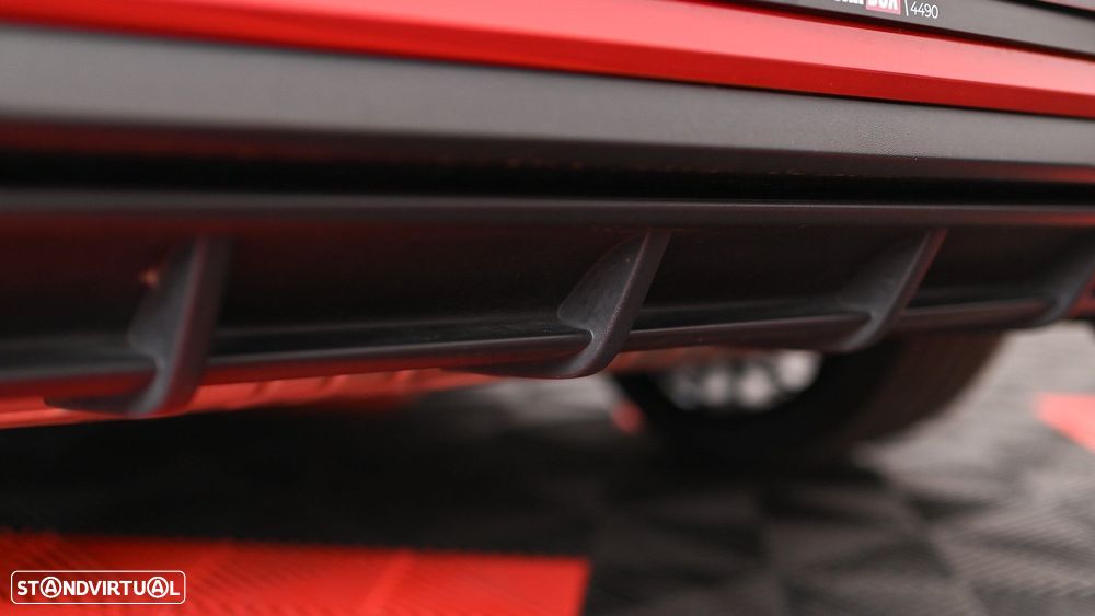 VW Golf 2.0 TSI GTI Clubsport DSG - 27