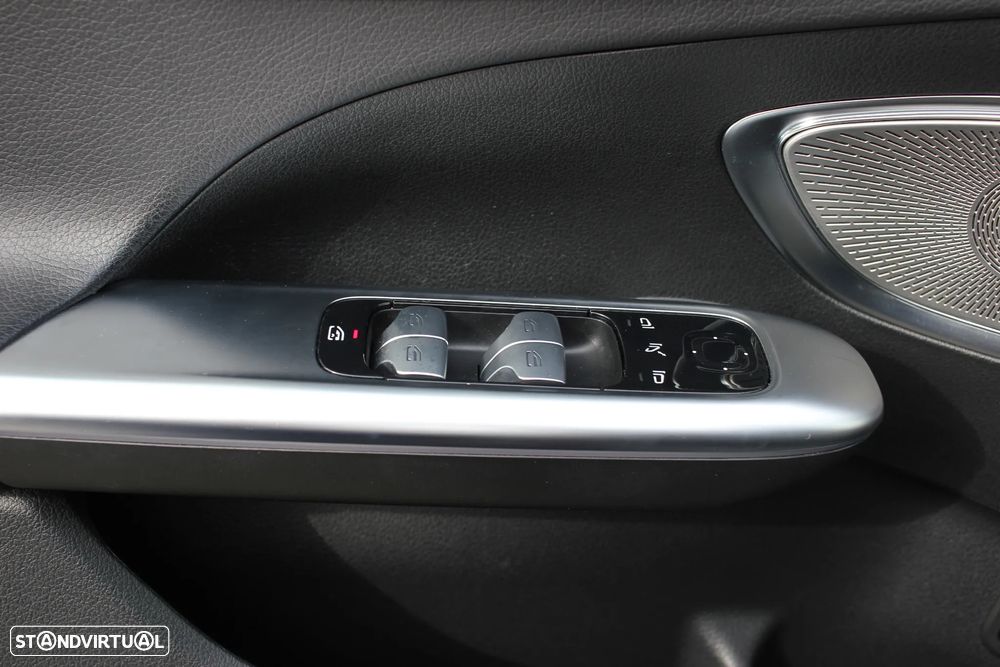 Mercedes-Benz C 220 d AMG Line - 13