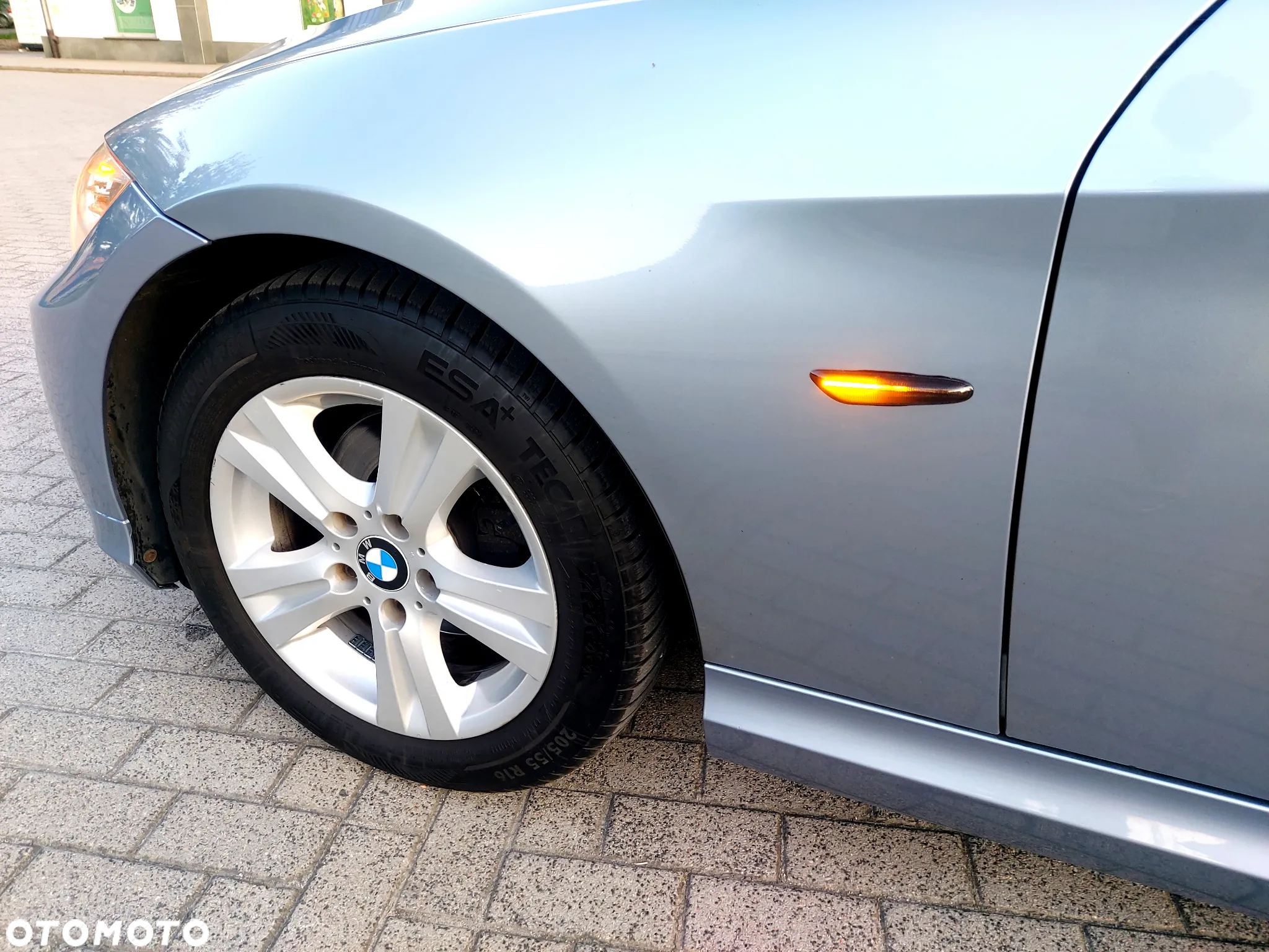 BMW Seria 3 318i - 16