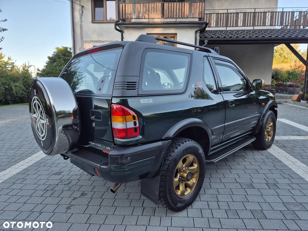 Opel Frontera - 1