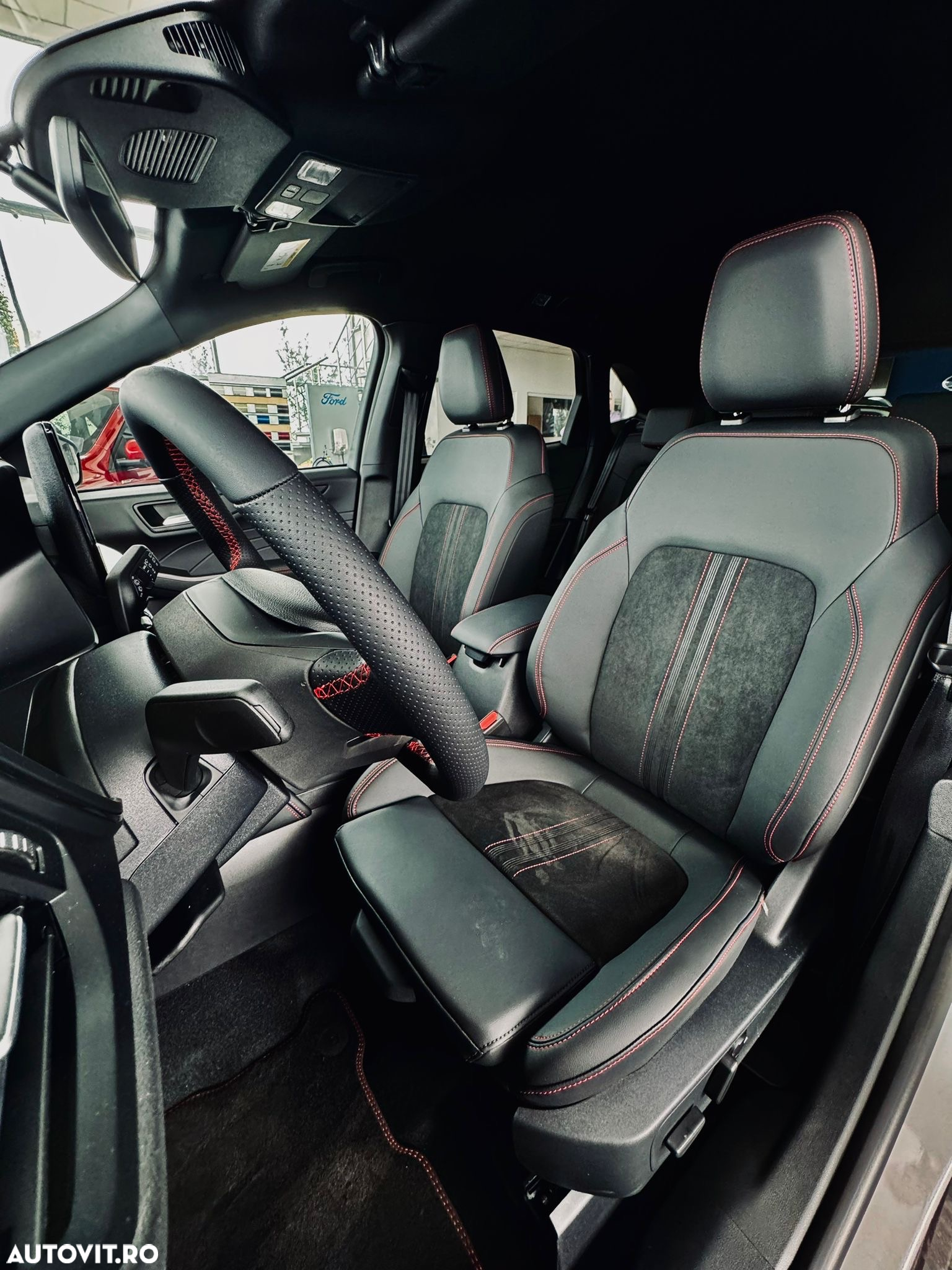Ford Kuga 2.5 Duratec FWD PHEV ST-Line X - 12