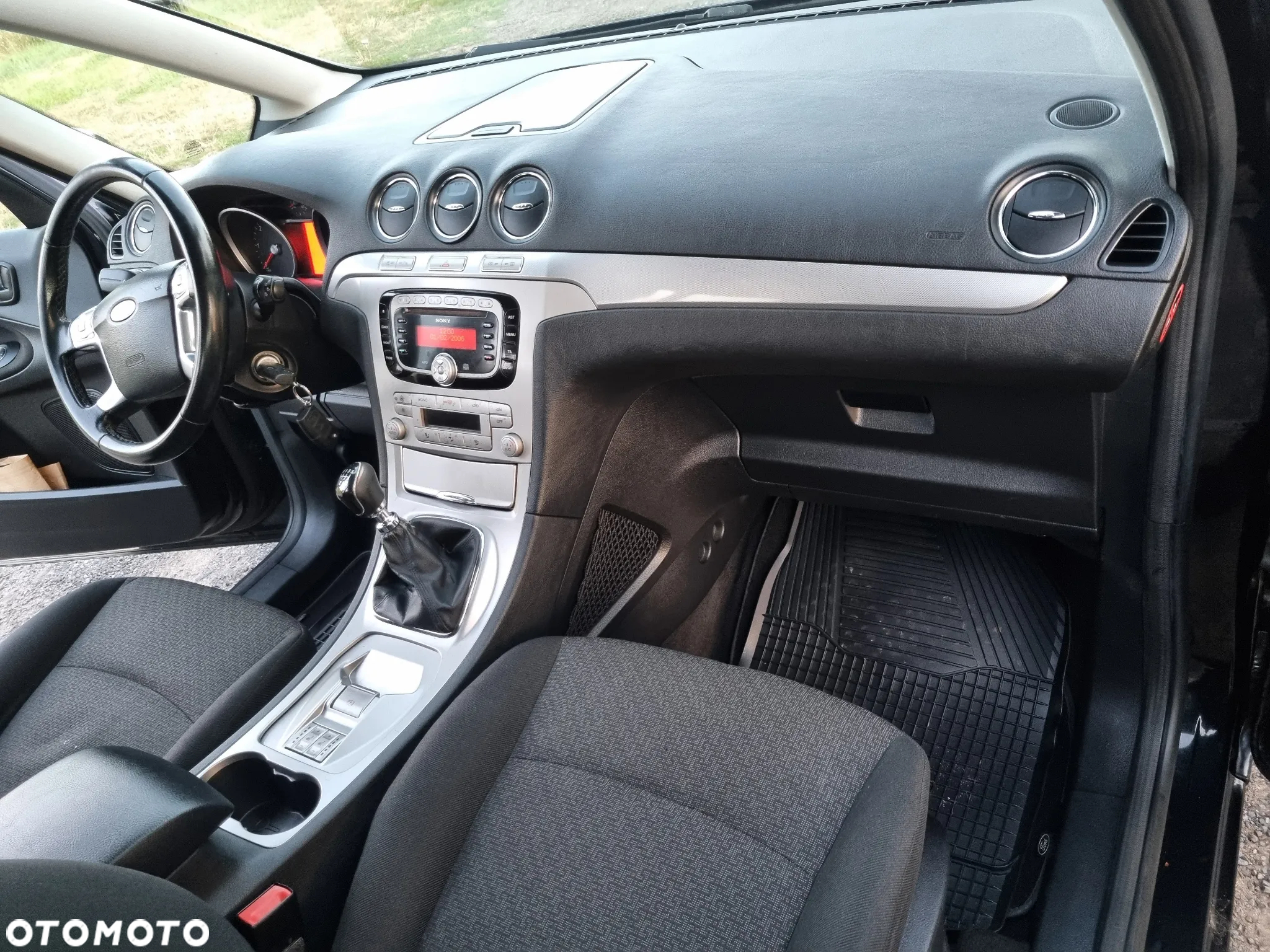Ford Galaxy 2.0 TDCi Titanium - 11