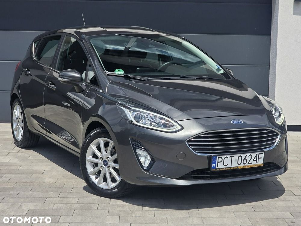 Ford Fiesta - 32