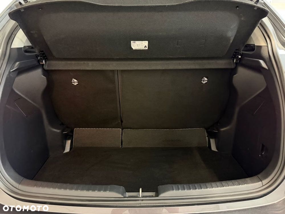 Toyota Yaris Hybrid 1.5 Style - 8