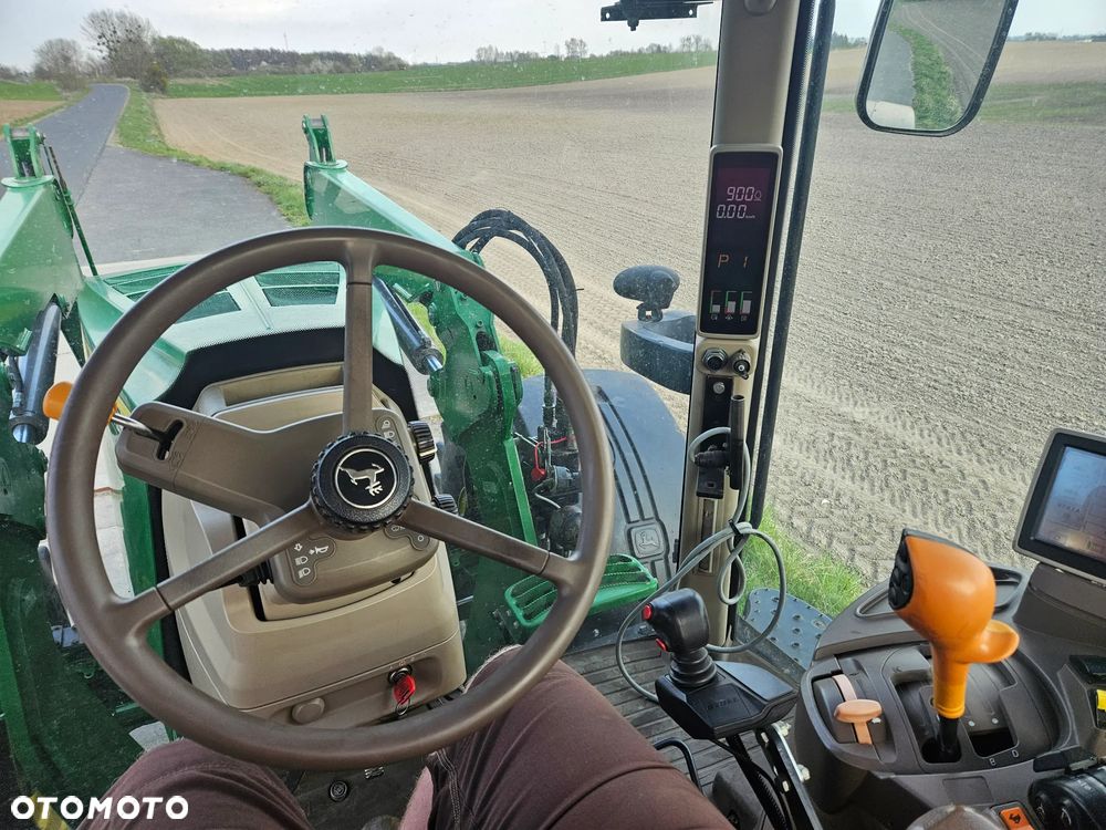 John Deere 7230R - 10