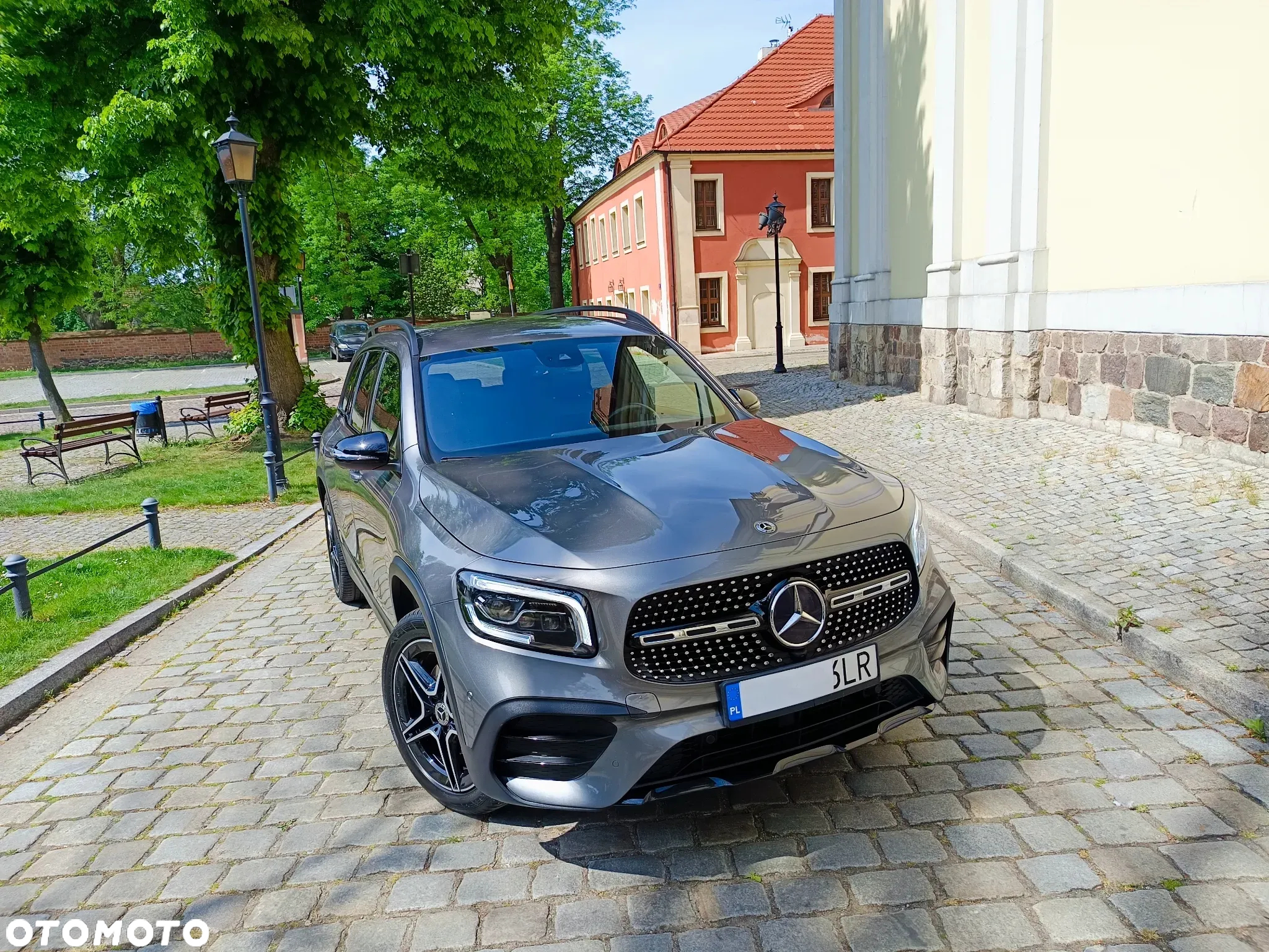 Mercedes-Benz GLB 200 AMG Line 7G-DCT - 25