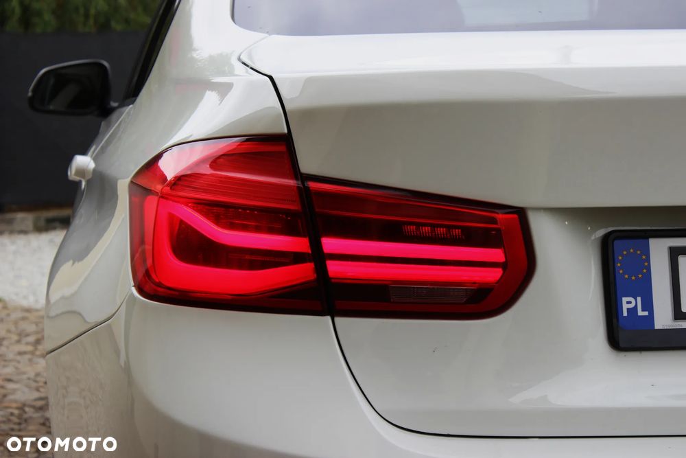 BMW Seria 3 316d Edition Luxury Line Purity - 7
