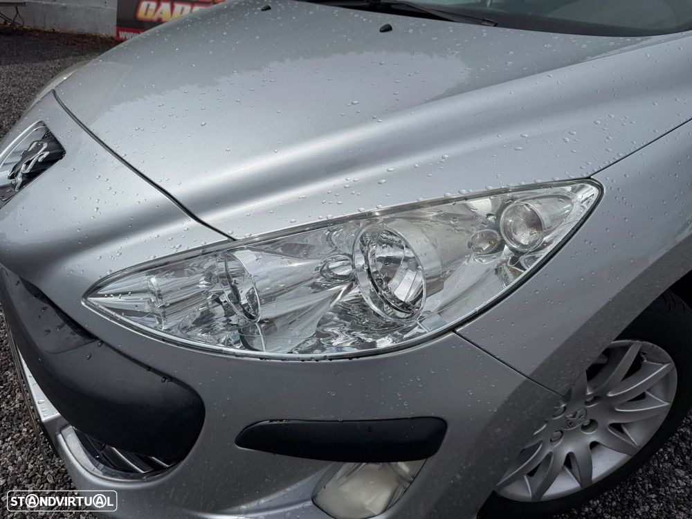 Peugeot 308 1.6 HDi Executive - 14