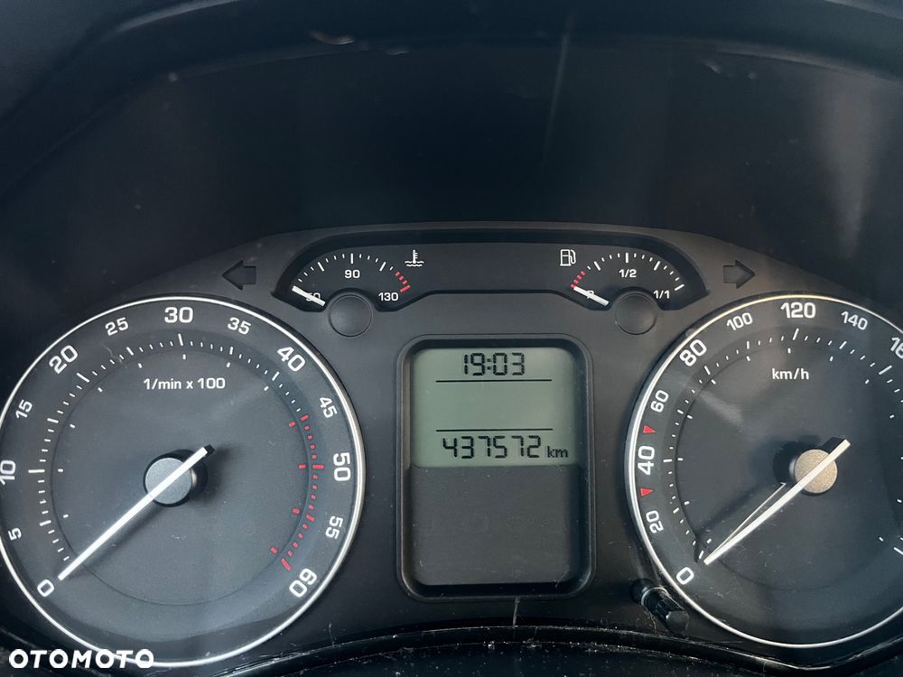 Skoda Octavia 2.0 TDI Ambiente - 24