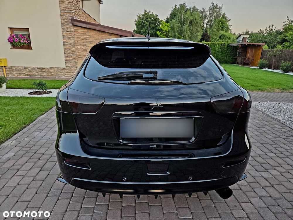 Mitsubishi Lancer - 12