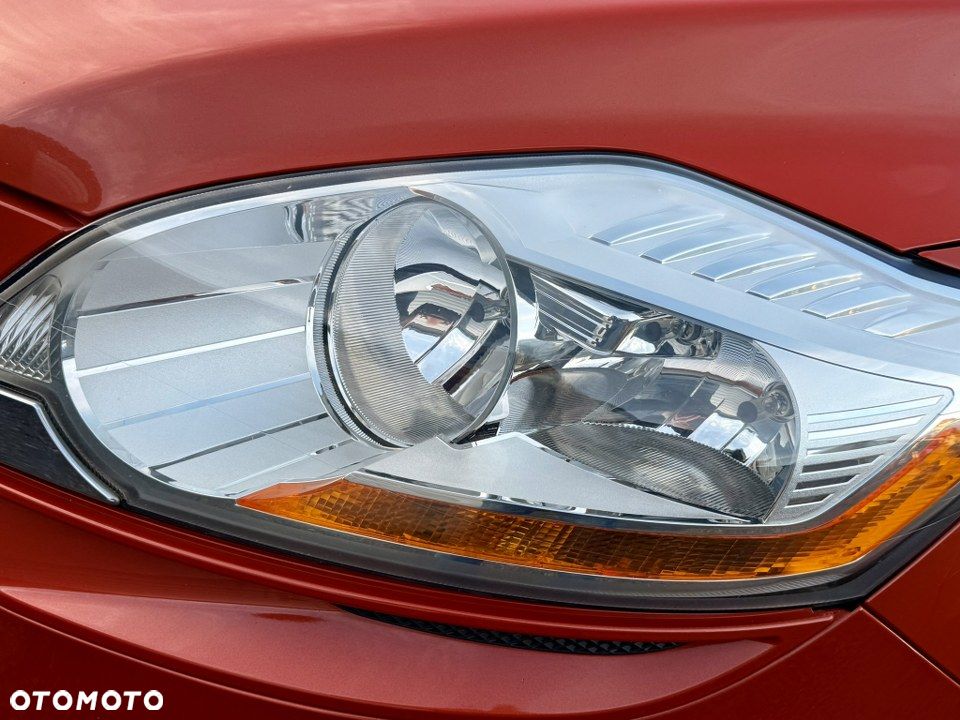 Ford Kuga 2.0 TDCi 2x4 Titanium - 9