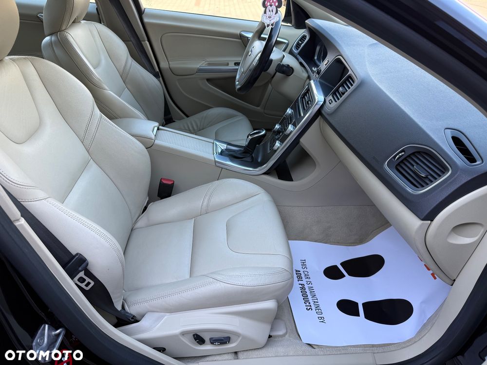 Volvo S60 Cross Country D4 Drive-E Summum - 29
