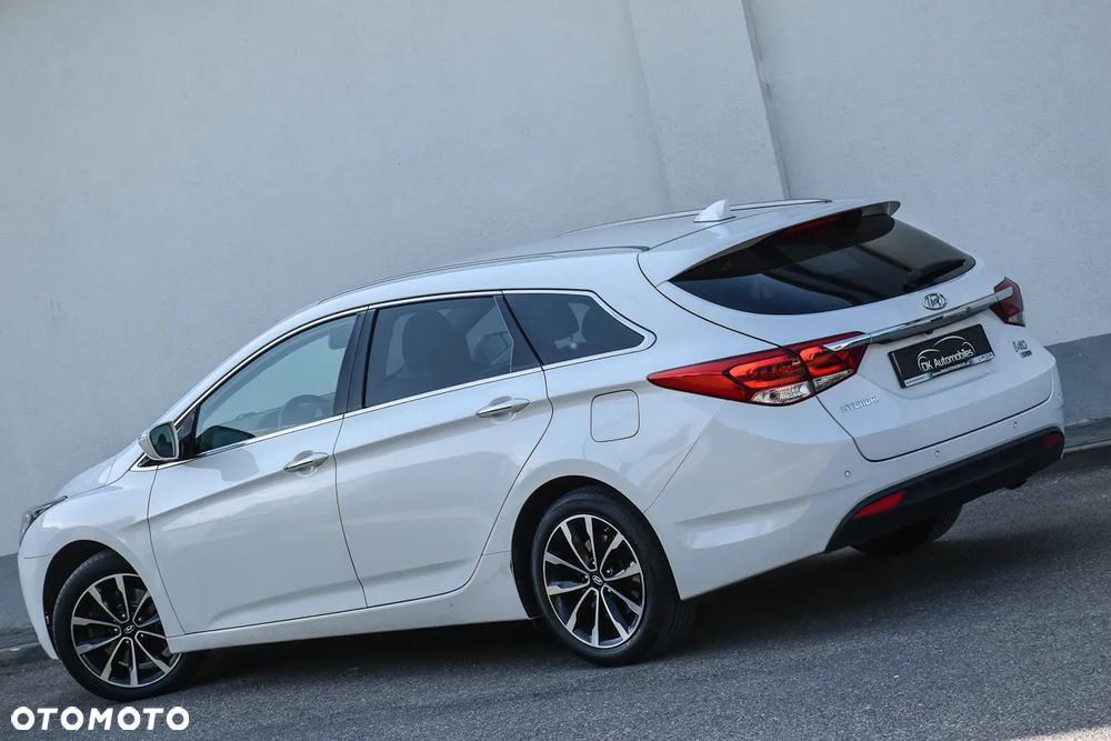 Hyundai i40 Kombi 1.7 CRDi Premium - 11