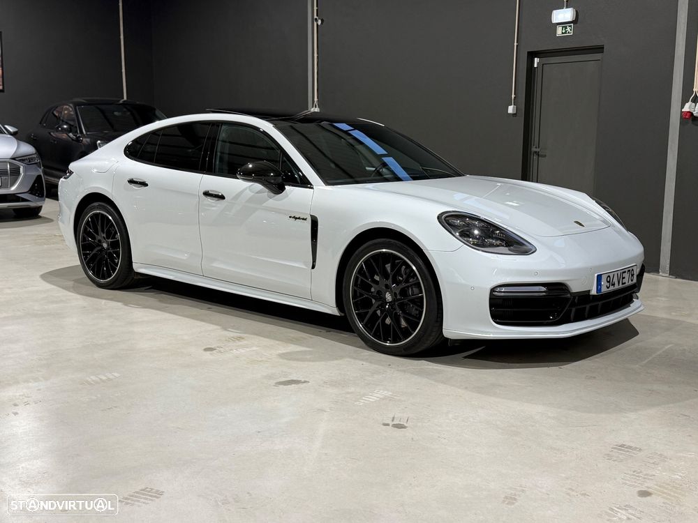 Porsche Panamera 4 E-Hybrid - 6