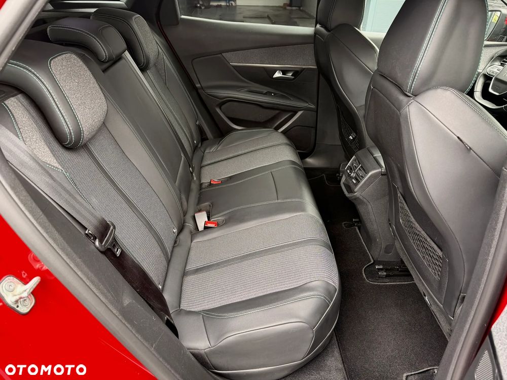 Peugeot 3008 1.6 PureTech Hybrid PHEV Active Pack S&S EAT8 - 26