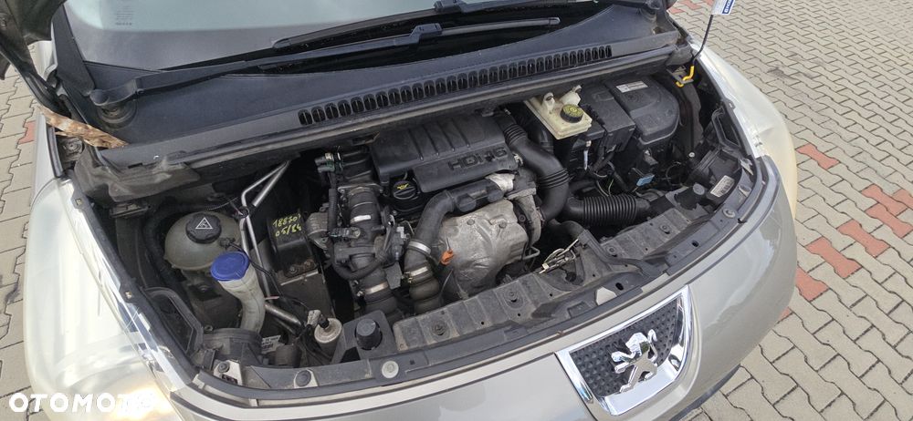 Peugeot 3008 - 18