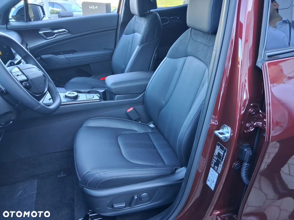 Kia Sportage 1.6 T-GDI Black Edition 2WD DCT - 11