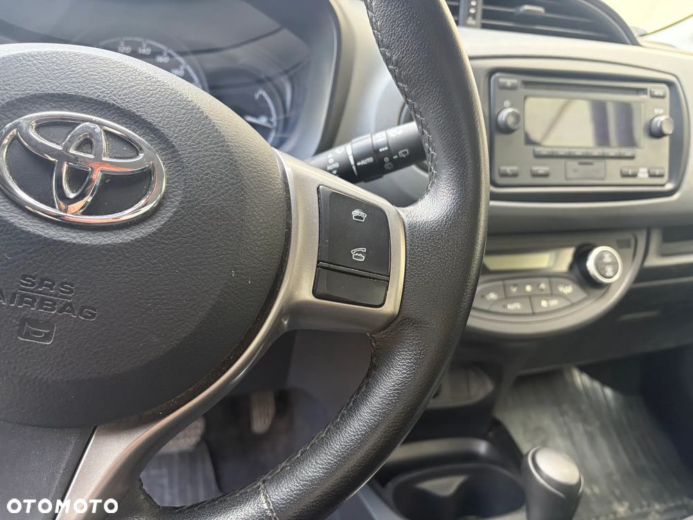 Toyota Yaris Hybrid 100 Active EU6 - 14