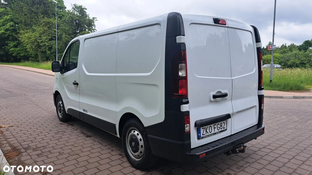 Renault Trafic - 17