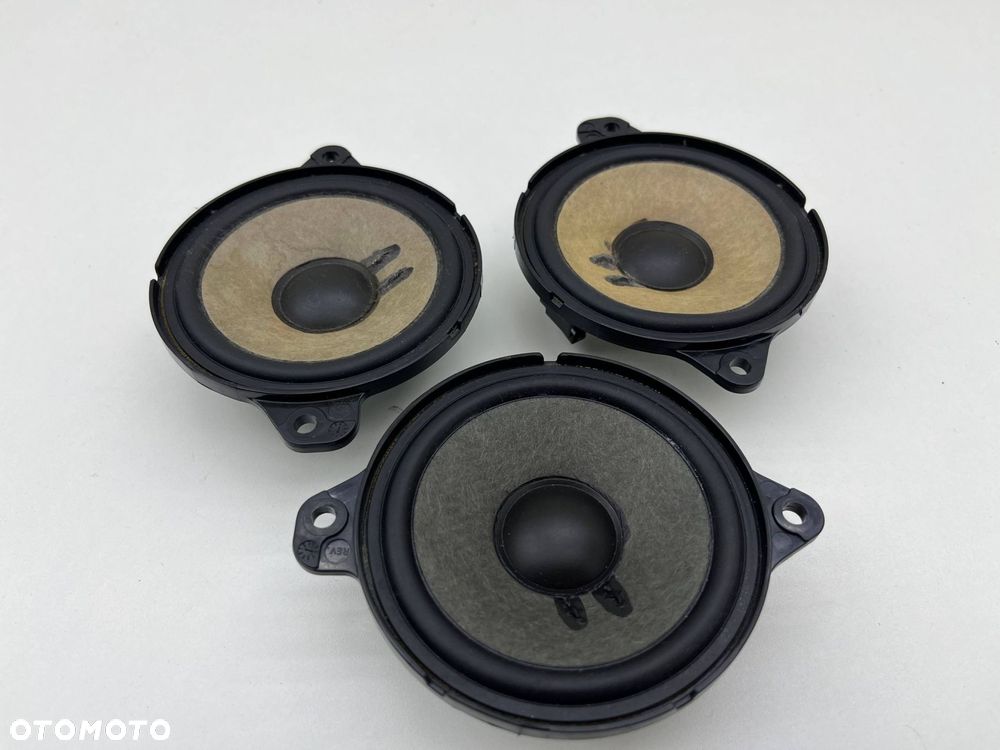 AUDI A4 B9 GŁOŚNIK DRZWI BANG & OLUFSEN 8W0035303 - 1