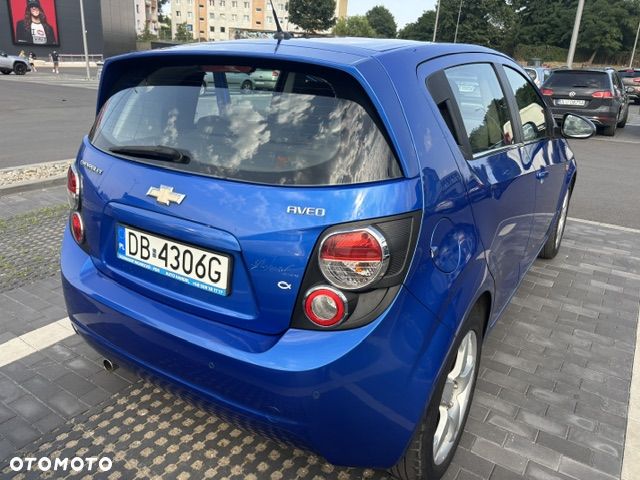 Chevrolet Aveo 1.6 LTZ - 15