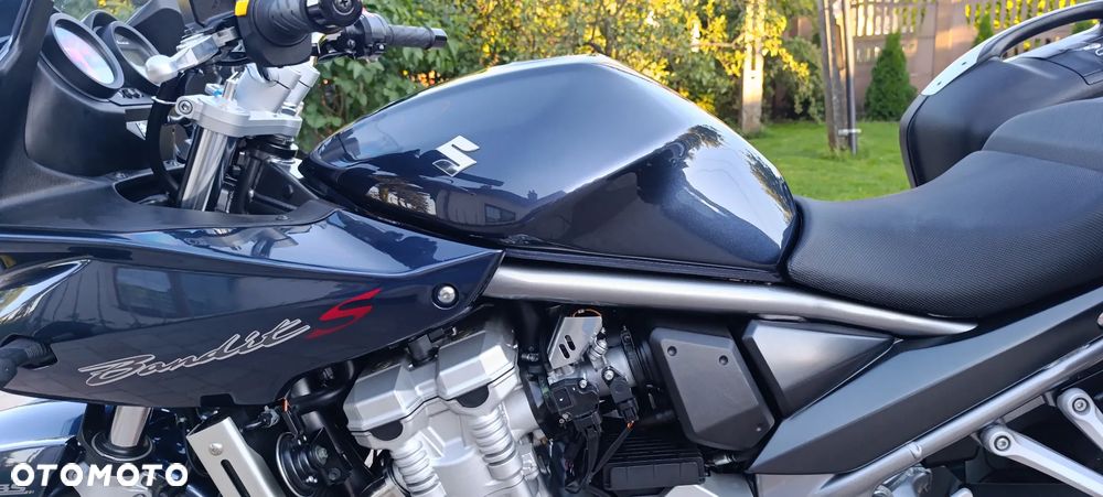 Suzuki Bandit - 36