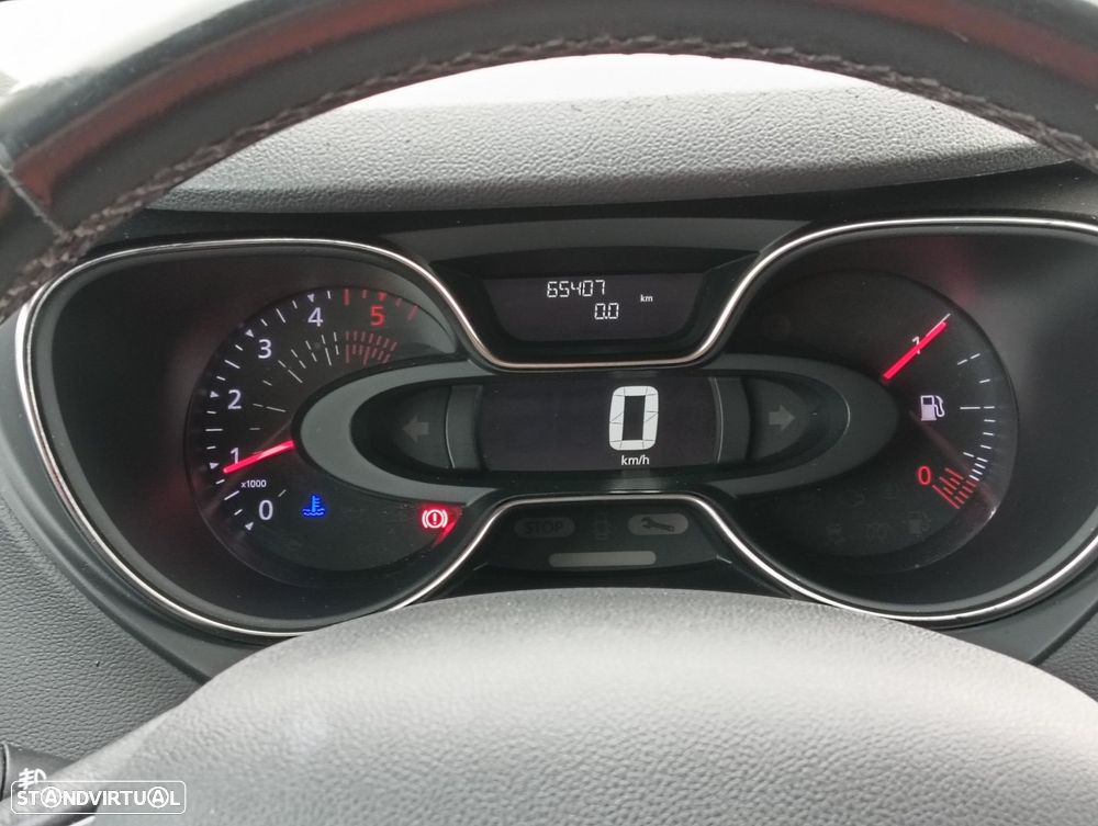 Renault Captur 1.5 dCi Exclusive - 11