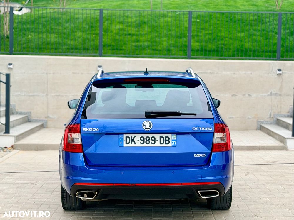 Skoda Octavia 2.0 TDI DSG RS - 5