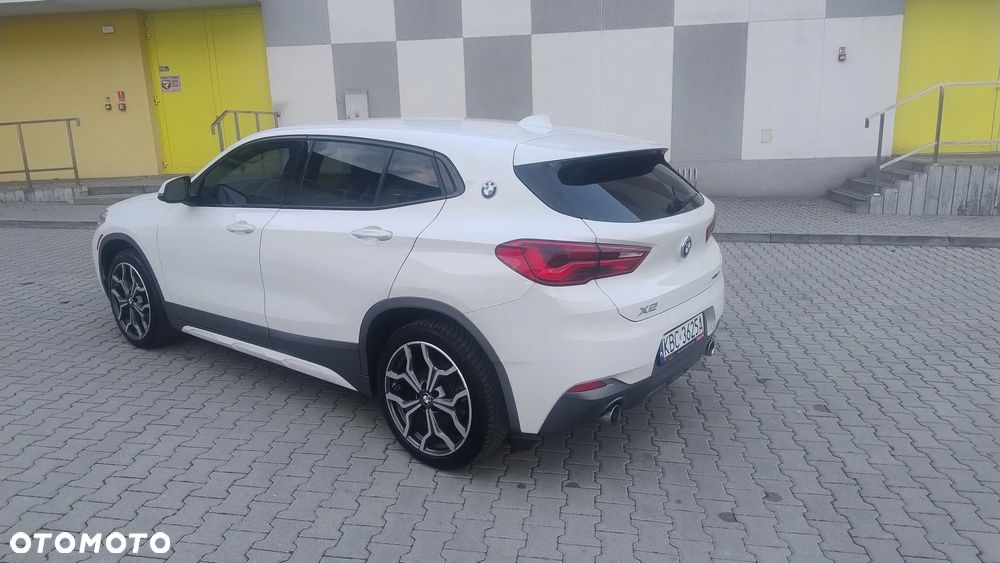 BMW X2 - 16