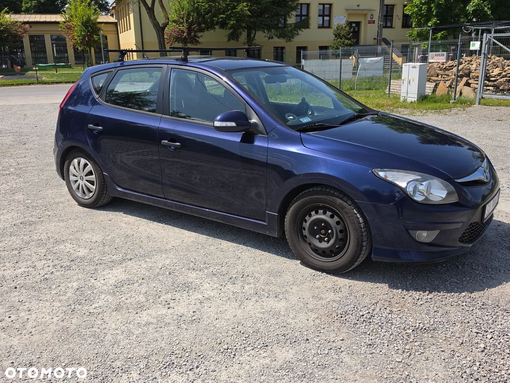 Hyundai i30 1.6 CRDi Comfort EU5 - 5